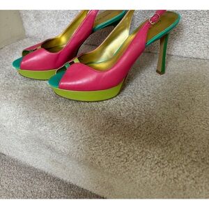 Brand New Nine West multi colour Heels